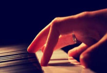 复盘巴萨3-0制胜：天赋加效率铸就出领跑之师，弗里克策略正确.